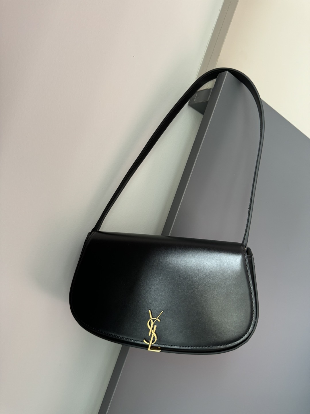 Saint Laurent More details____