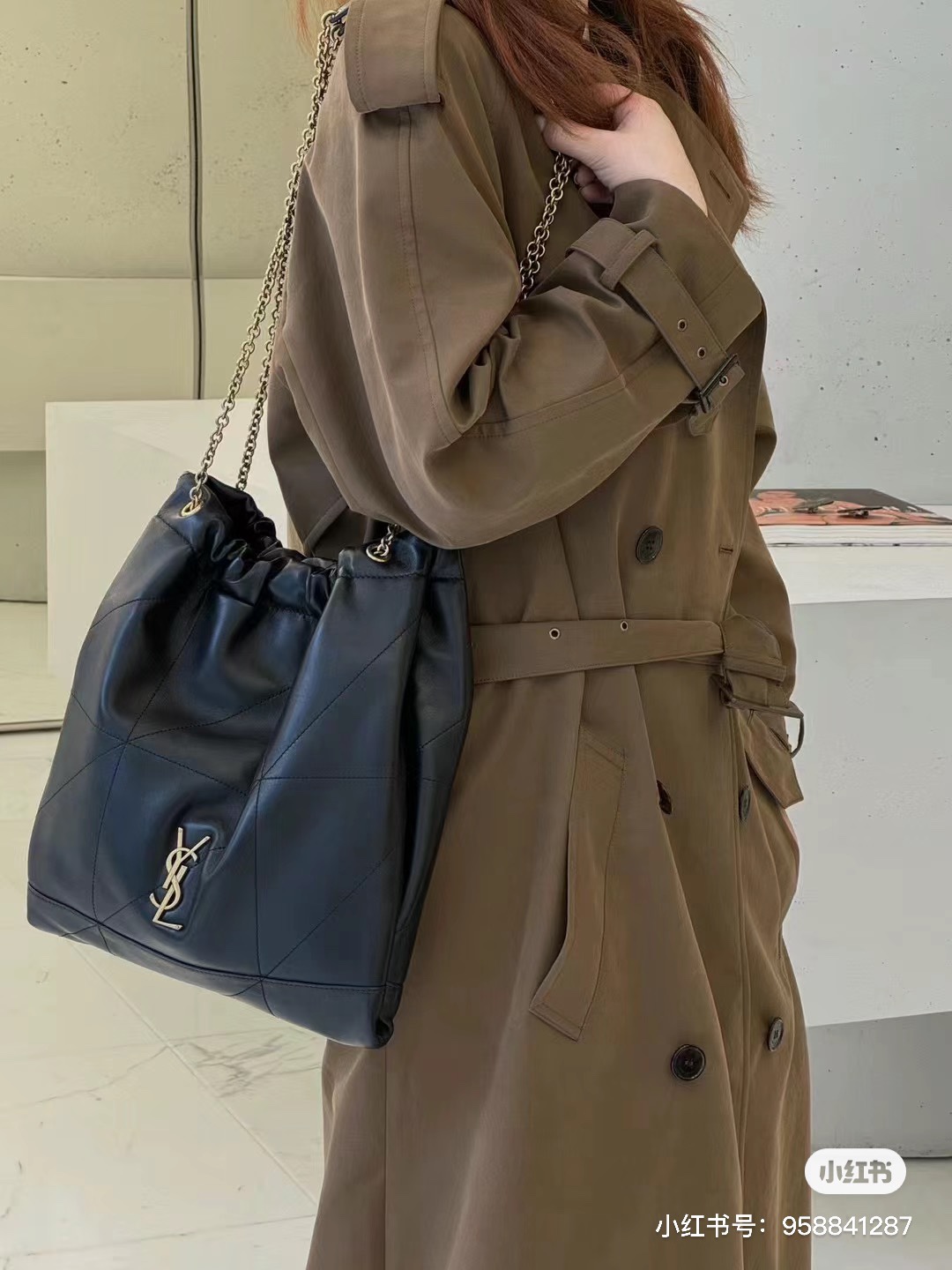 Saint Laurent The upper body style really works great