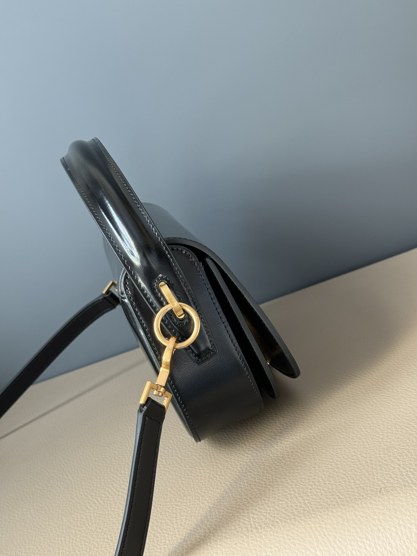 Saint Laurent YSL new series Voltaire latest hand-carrying crossbody bag