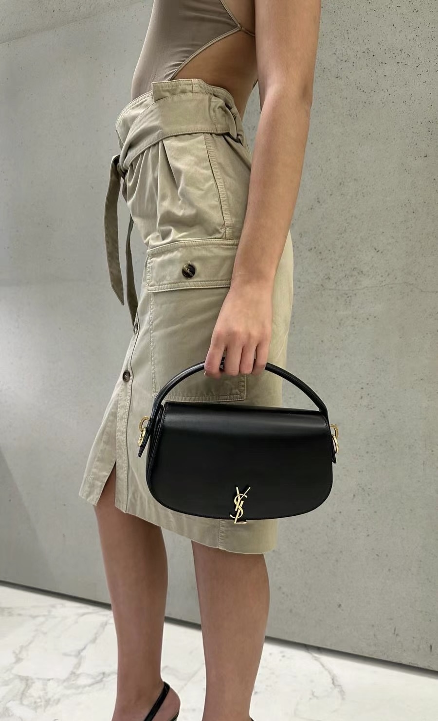 Saint Laurent Advanced upper body picture___