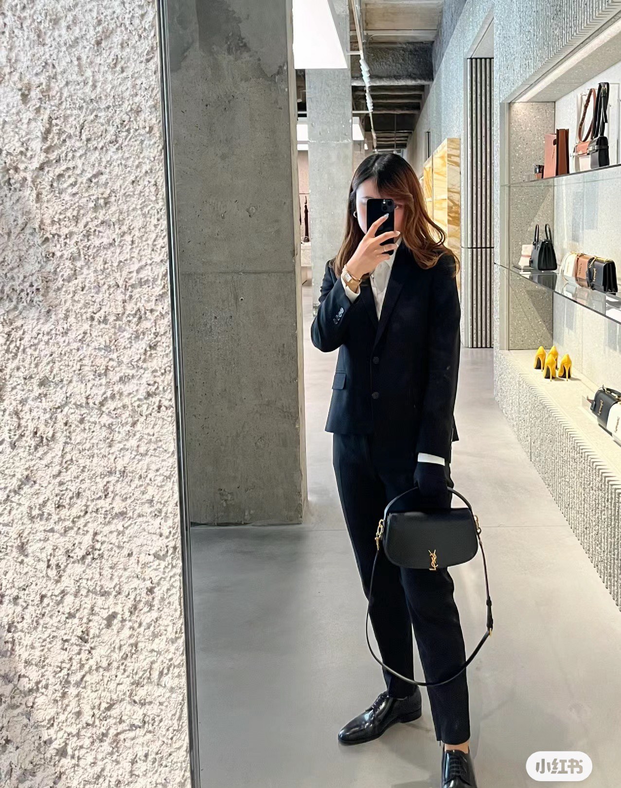 Saint Laurent Different shapes, different carrying methods