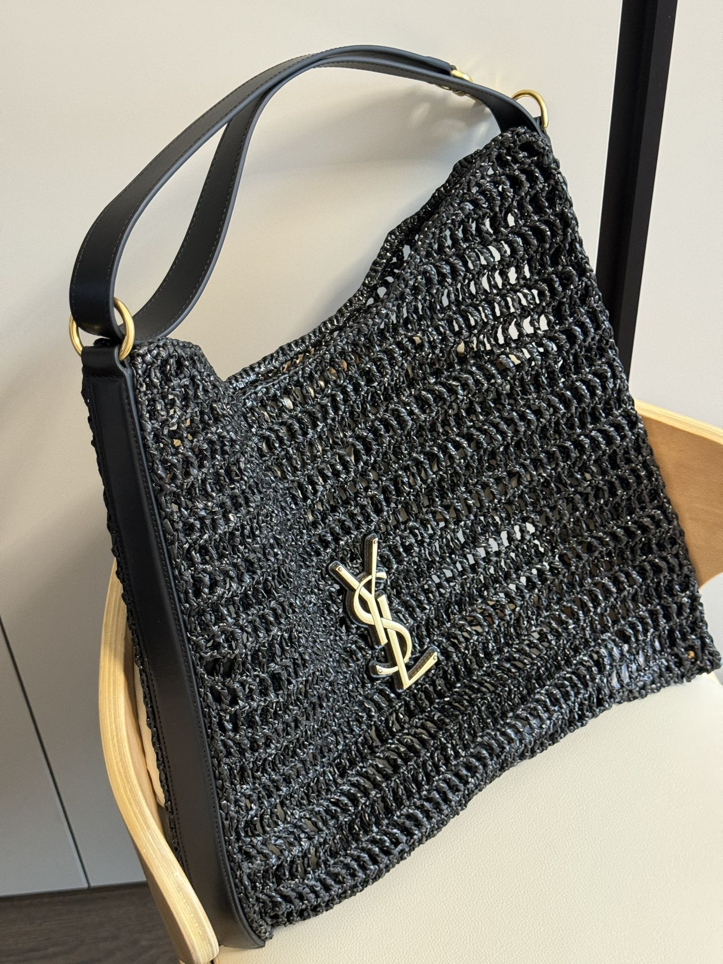 Saint Laurent Raffia black/gold
