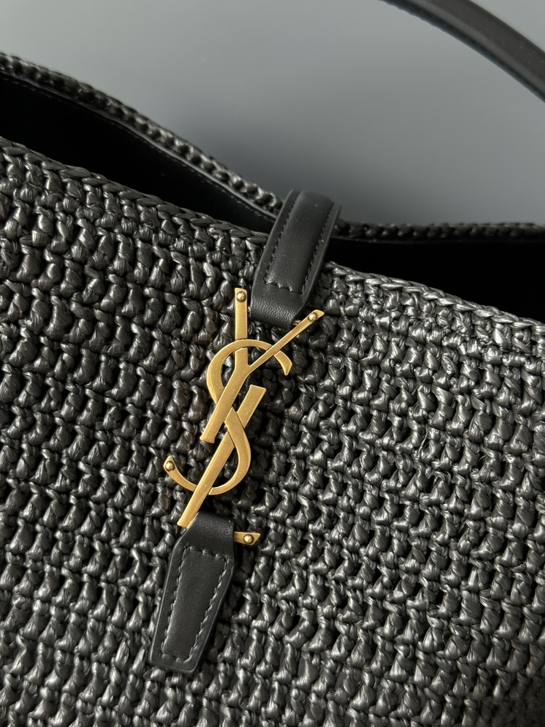 Saint Laurent Ysl premium LE 37 woven bucket bag_