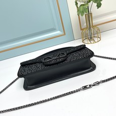 大号【配盒】MINI LOCÒ仿水晶装饰手袋-VLogo Signature施华洛世奇®仿水晶装饰-配可 大号【配盒】MINI LOCÒ仿水晶装饰手袋-VLogo Signature施华洛世奇®仿水晶装饰-配可