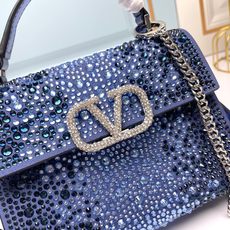 【配礼盒】🎁Valentino Garavani VSLING 迷你手提包,通体覆满施华洛世奇®仿水晶, 【配礼盒】🎁Valentino Garavani VSLING 迷你手提包,通体覆满施华洛世奇®仿水晶,