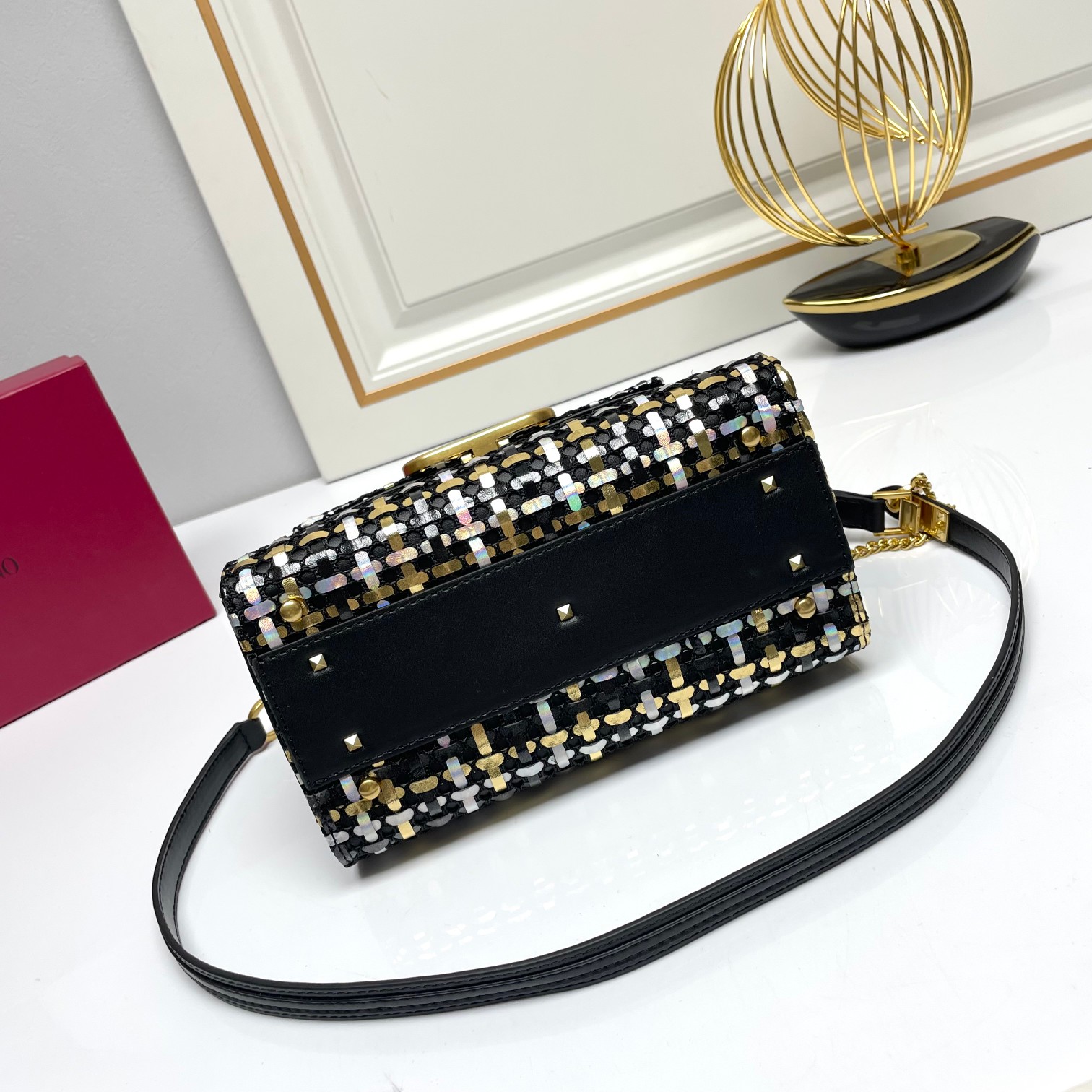 新品 编织🆕 Valentino Garavani VSLING |华伦天奴|手工编织公文包💼搭配可延长