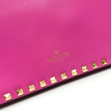 772#Valentino Garavani Rockstud 采用进口牛皮手拿包🌟🌟🌟铂金后处理铆钉和 772#Valentino Garavani Rockstud 采用进口牛皮手拿包🌟🌟🌟铂金后处理铆钉和