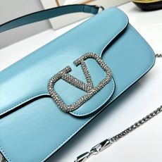 大号【配礼盒】🎁VALENTINO MINI LOCÒ仿水晶装饰手袋-VLogo Signature施华 大号【配礼盒】🎁VALENTINO MINI LOCÒ仿水晶装饰手袋-VLogo Signature施华
