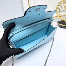 大号【配礼盒】🎁VALENTINO MINI LOCÒ仿水晶装饰手袋-VLogo Signature施华 大号【配礼盒】🎁VALENTINO MINI LOCÒ仿水晶装饰手袋-VLogo Signature施华