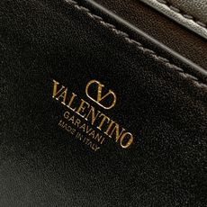 新品 Valentino 走秀限量款 Loco手袋Valentino Garavani Mini Loc 新品 Valentino 走秀限量款 Loco手袋Valentino Garavani Mini Loc