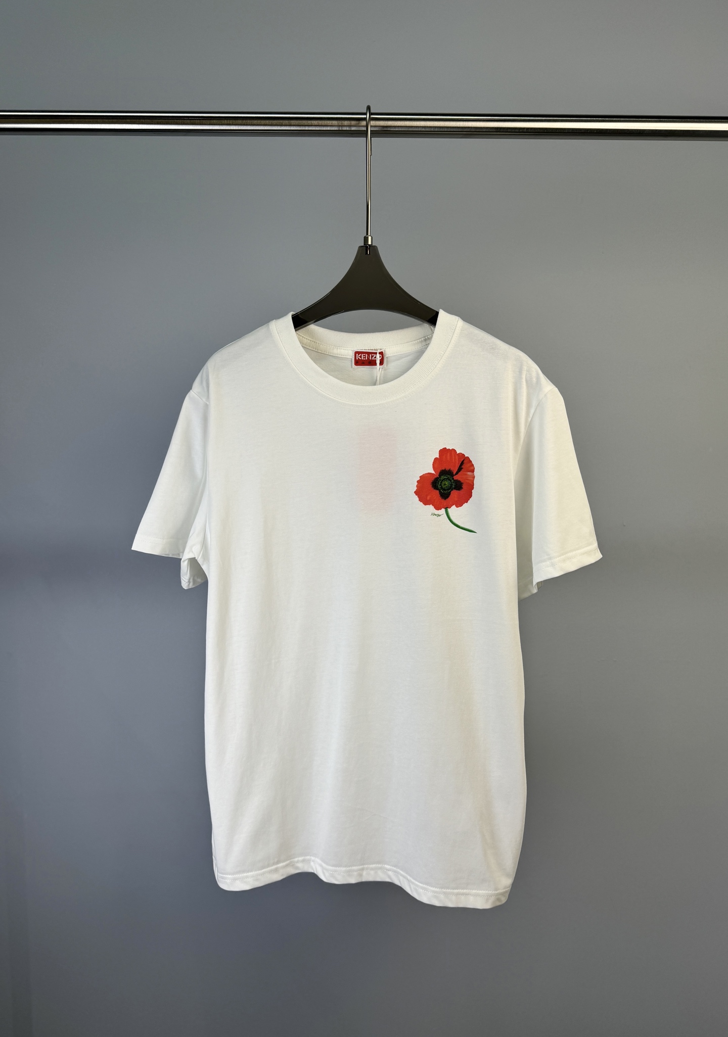 NO:314812,KENZO early spring new style Poppy flower print short-sleeved T-shirt, French romantic tone S M L, T-shirt,tees, t-shirt,alexander wang19860909KENZO 早春新款 虞美人花朵印花图案短袖T恤、法式浪漫风情的调性 码数S M L,,T-shirt,tees，t-shirt,alexander wang,Women's clothing