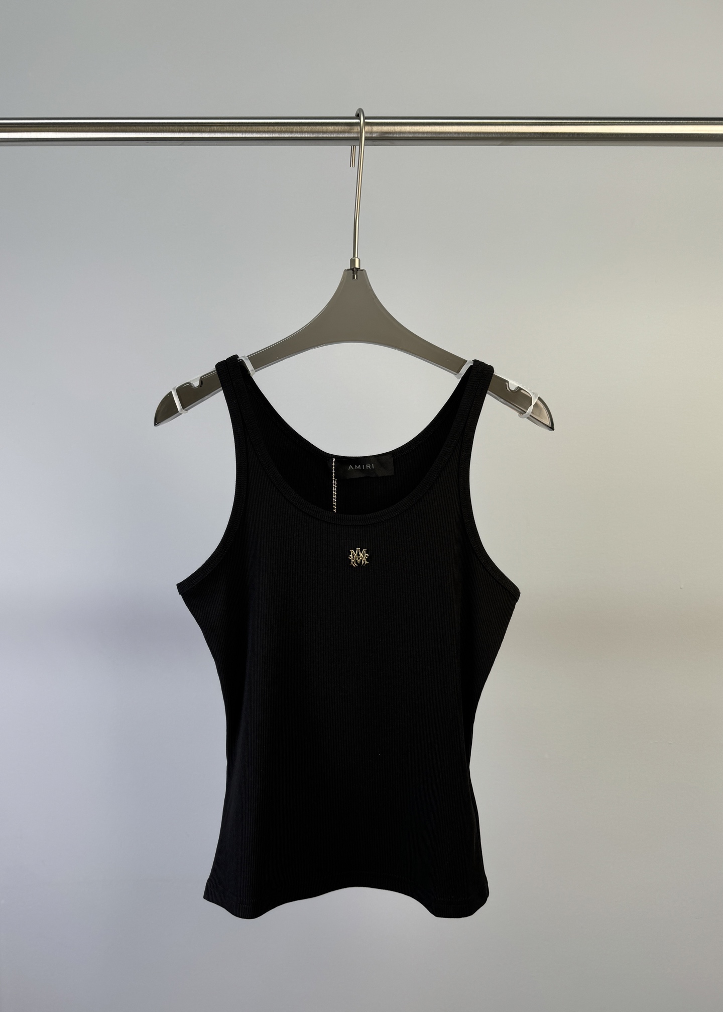 NO:315551,MARNI early spring new model modal cotton knitted vest, chest sewn logo logo, simple and easy to wear, comfortable and elastic fabric, essential for basement S M L,,marni,alexander wang19860909MARNI 早春新款 莫代尔棉针织小背心、胸口缝制logo标识、简单好穿、面料舒服有弹性、打底必备 码数S M L,,marni,alexander wang,Women's clothing