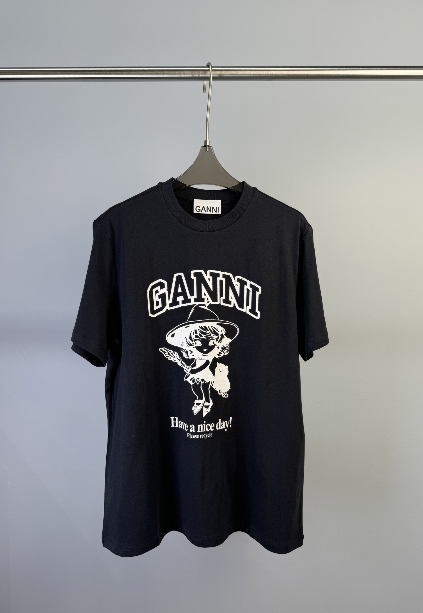 NO:311772,GANNI Spring and Summer New Brand Letter   Magic Girl Printed Pattern Short Sleeve T-shirt, Back Number 13 Print, Loose Style Number S M L,, T-shirt,tees, t-shirt,alexander wang19860909GANNI 春夏新款 品牌字母 魔法少女印花图案短袖T恤、后背数字13印花、宽松版型 码数S M L,,T-shirt,tees，t-shirt,alexander wang,Women's clothing