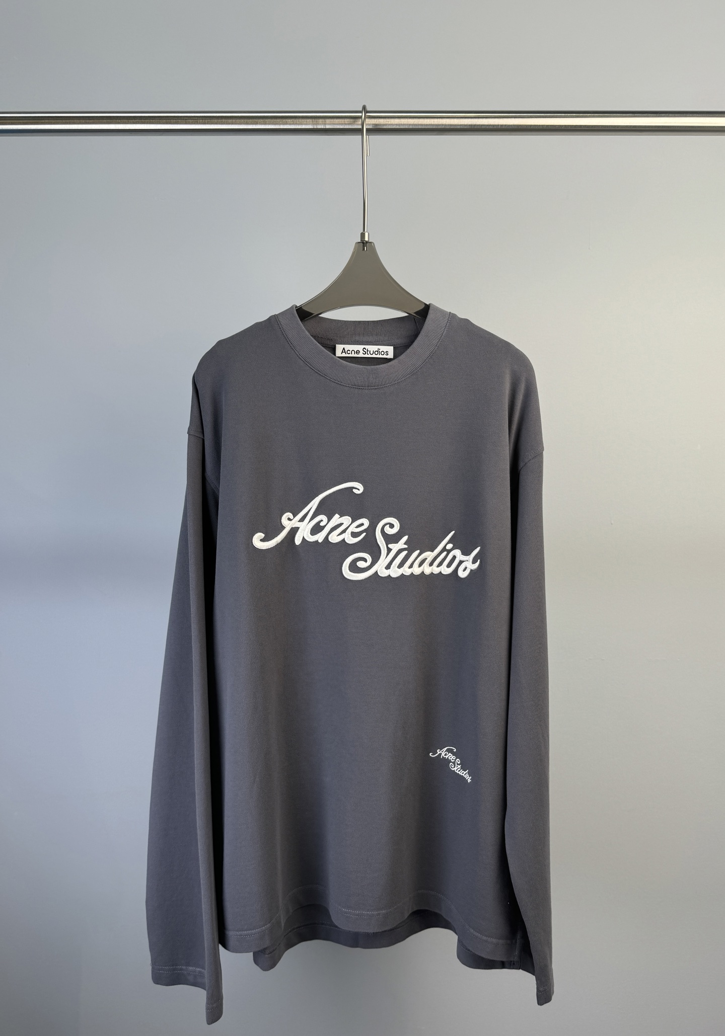 NO:324584,ACNE STUDIOS Spring and summer new style Bead floor cotton round neck long-sleeved T-shirt, three-dimensional embroidered embroidered letters, loose style, same style for men and women S M L, acne studios,dior,tees, t-shirt,alexander wang19860909ACNE STUDIOS 春夏新款 珠地棉圆领长袖T恤、立体浮雕刺绣字母、宽松版型、男女同款 码数S M L,,acne studios,dior,tees，t-shirt,alexander wang,Women's clothing