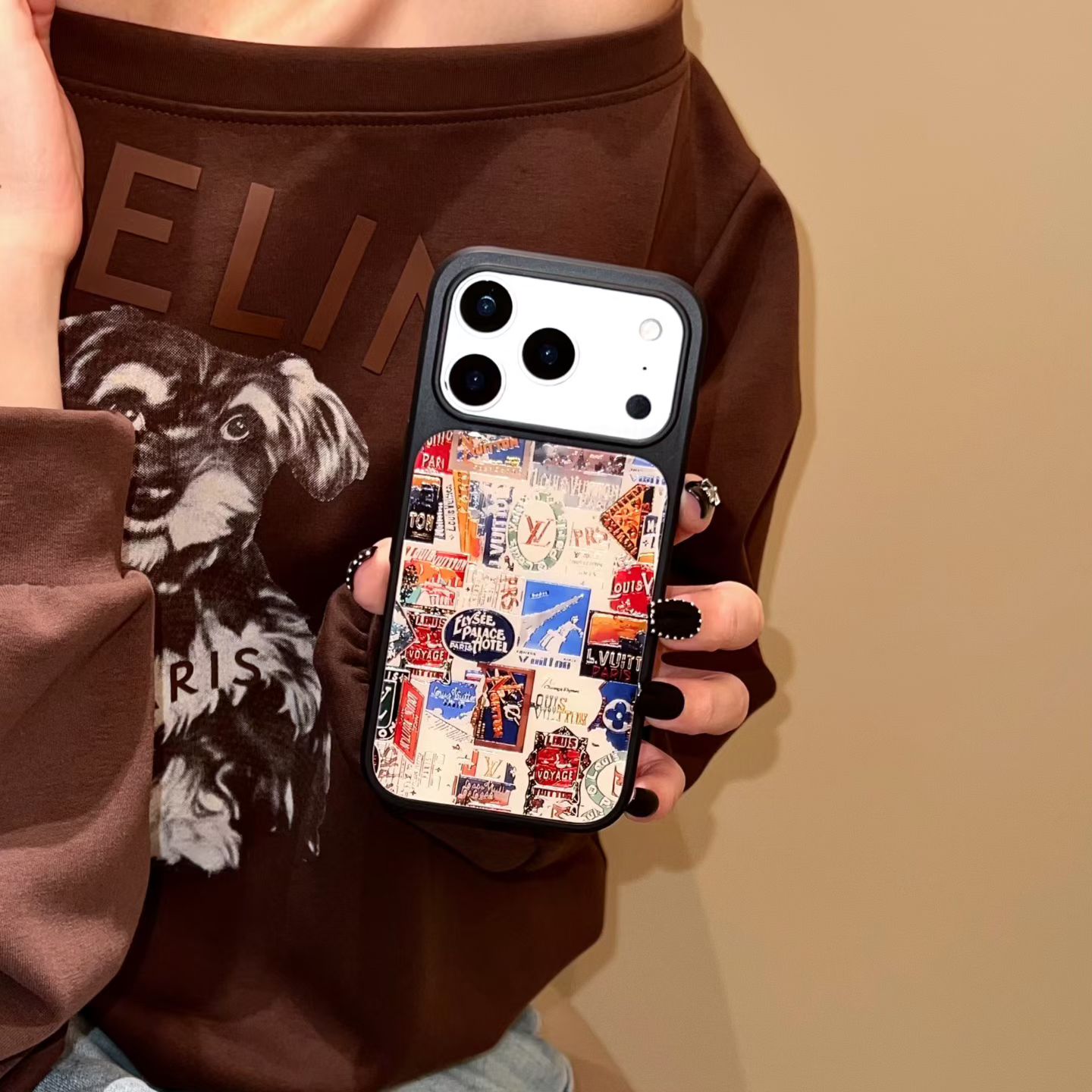 NO:611250,.17 series has been updated, gold-plated craftsmanship, classic trendy brand LV label, black edge glass magnetic suction shell, model number: 13/14, 13pm, 14p, 14pm, 15, 15p, 15pm, 16, 16p, 16pm, 17, 17p, 17pm,, louis vuitton, alexander wang19860909.17系列已更新 鎏金工艺 经典潮牌LV 标签黑边玻璃磁吸壳 型号:13/14,13pm,14p,14pm,15,15p,15pm,16,16p,16pm,17,17p,17pm,,louis vuitton,alexander wang,Women's clothing