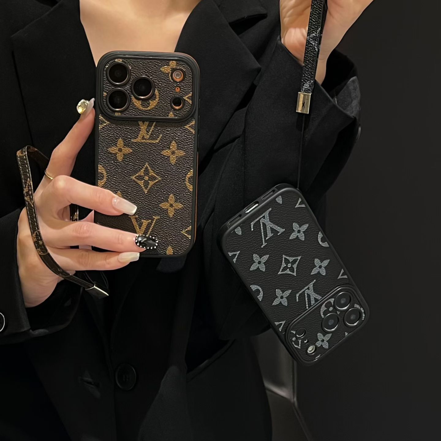 NO:611280,.LOUIS VUITTON Louis Vuitton LV classic model with color matching, four sides, velvet fabric sides and hot stamping leather. The fine hole of the camera can be passed through the lens film. It can be removed and replaced with a large hole camera ring. Short lanyard 12-17 Not made 12/13mini/14/15plus - - - - - - - - - - - - - -,,,louis vuitton,louis vuitton,louis vuitton,alexander  wang19860909.LOUIS VUITTON路易斯威登 LV经典款拼色四包围边贴绒布侧边烫金贴皮,摄像头精孔可过镜头膜可拆卸外配对换大孔摄像圈一个,短挂绳  12-17 没做12/13mini/14/15plus - - - - - - - - - - - - - - -,,louis vuitton,louis vuitton,louis vuitton,alexander wang,Women's clothing