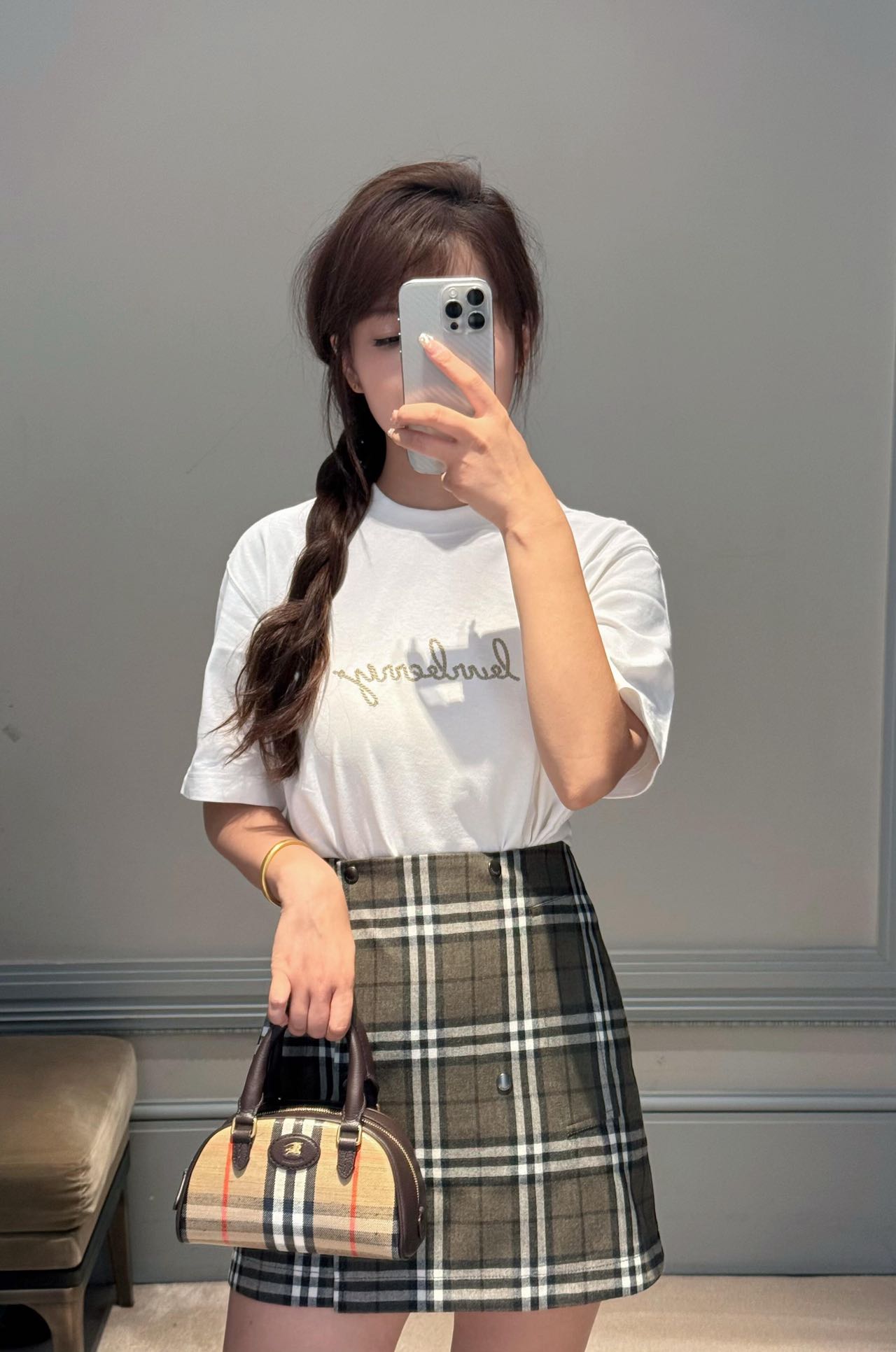 BURBERRY BBR Valentine's Day Limited Back War Horse Camiseta de manga corta a cuadros Referencia de la parte superior d…