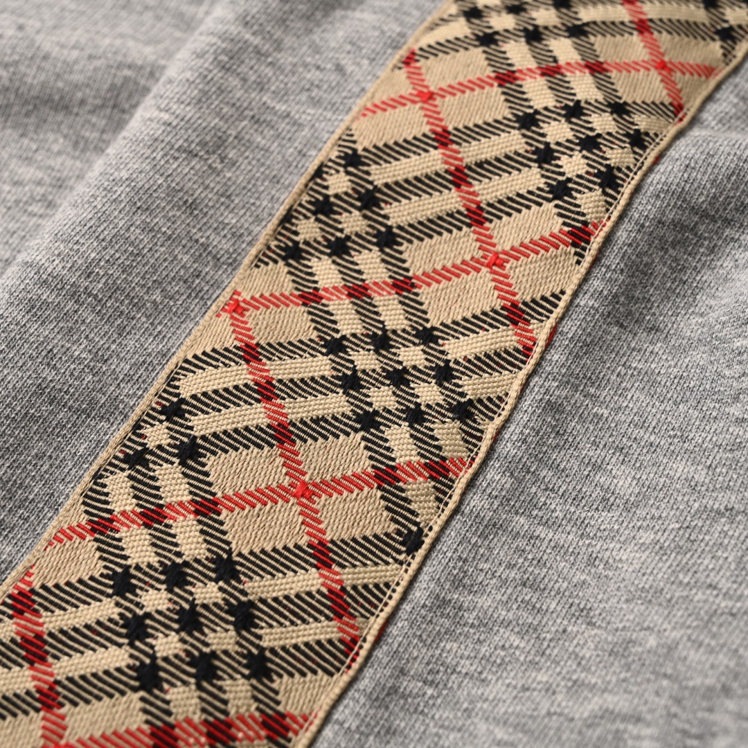 Burberry BURBERRY巴宝莉BBR 侧菱格织带套装连帽卫衣