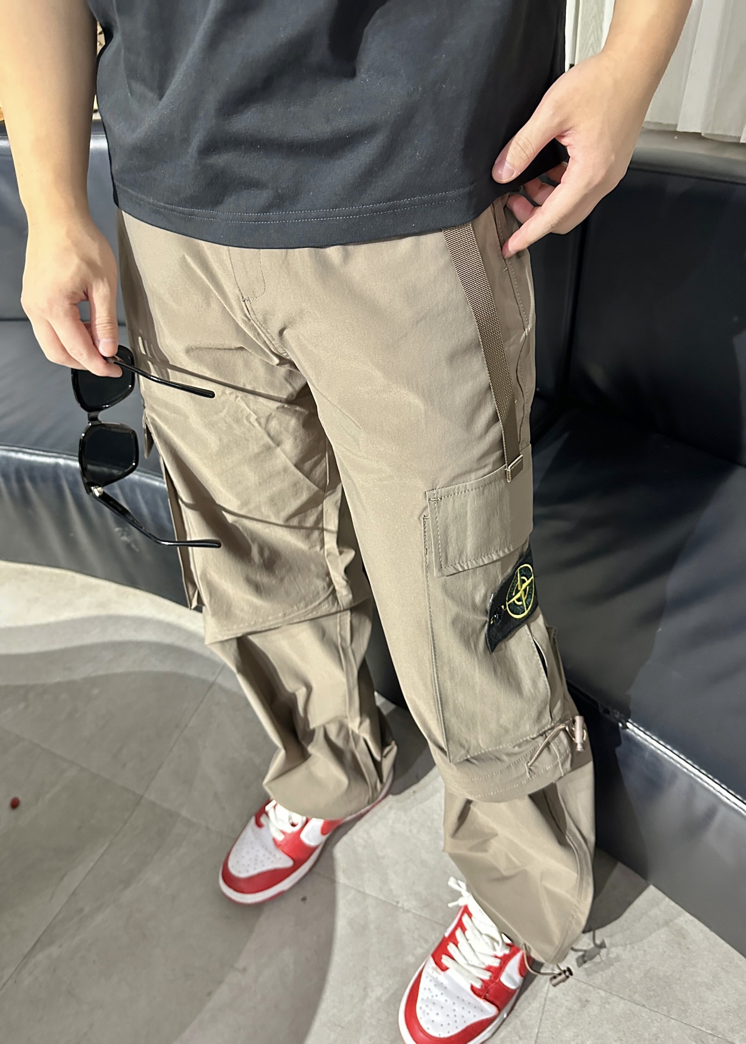 STONE ISLAND/石头岛 多口袋梭织户外工装长裤  上身参考