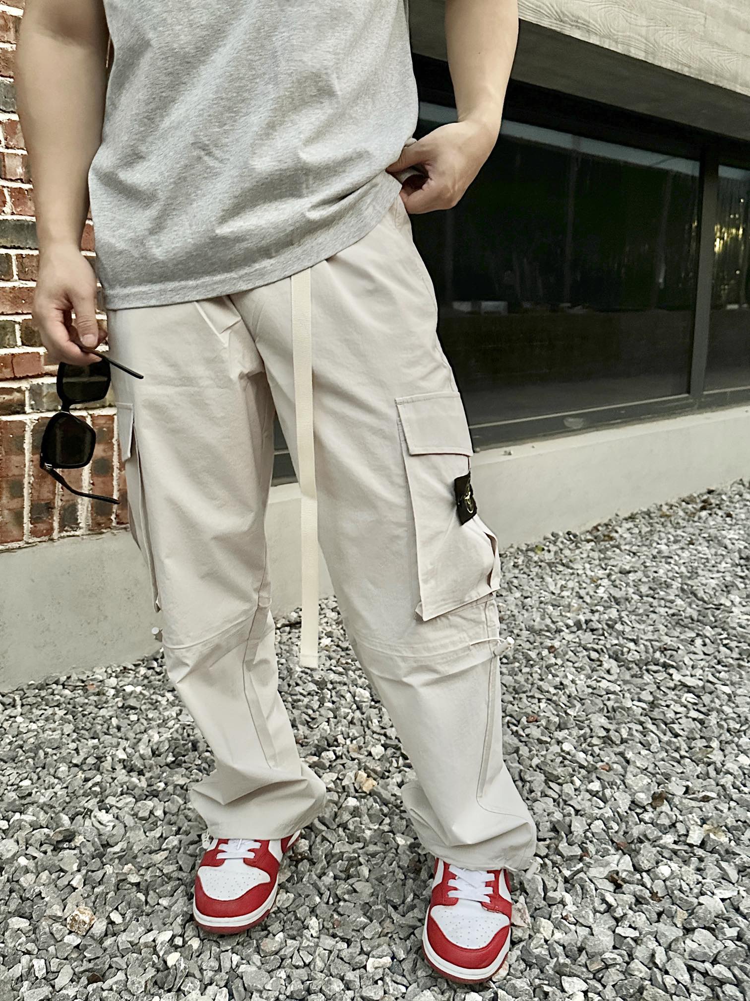 STONE ISLAND/石头岛 多口袋梭织户外工装长裤  上身参考