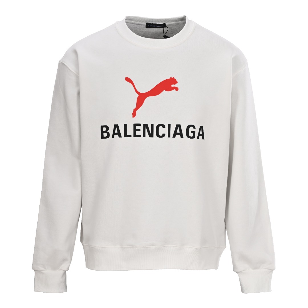 正品级💰350
BALENCIAGA巴黎世家BLCG X PUMA彪马 联名豹子圆领卫衣
480g高级精梳棉面料 专柜领标 代购级白色厚板吊牌 原版吊粒 前后都是立体发泡印花 层次感很强 男女同款 情侣款  oversize版型 宽松
Size：S-XL