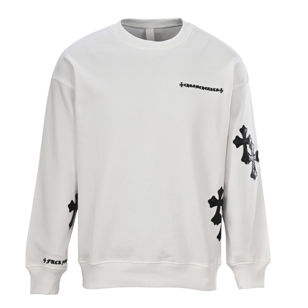 正品级 CHROME HEARTS/克罗心CH 皮标十字架贴饰刺绣圆领卫衣 CH24秋冬新款贴皮十字架花簇卫衣,克罗心带有中世纪的宗教精神, 那么十字架图案便必不可缺,立体皮标缝制的十字架图案遍布满身各个位置, 整体衣服搭配了同色皮标,显得简约大气,提成了档次感, 可以满足潮流达人追求低调奢华的炫酷风格.430克全棉毛圈,无性别限定,正品级! 颜色:黑色,白色