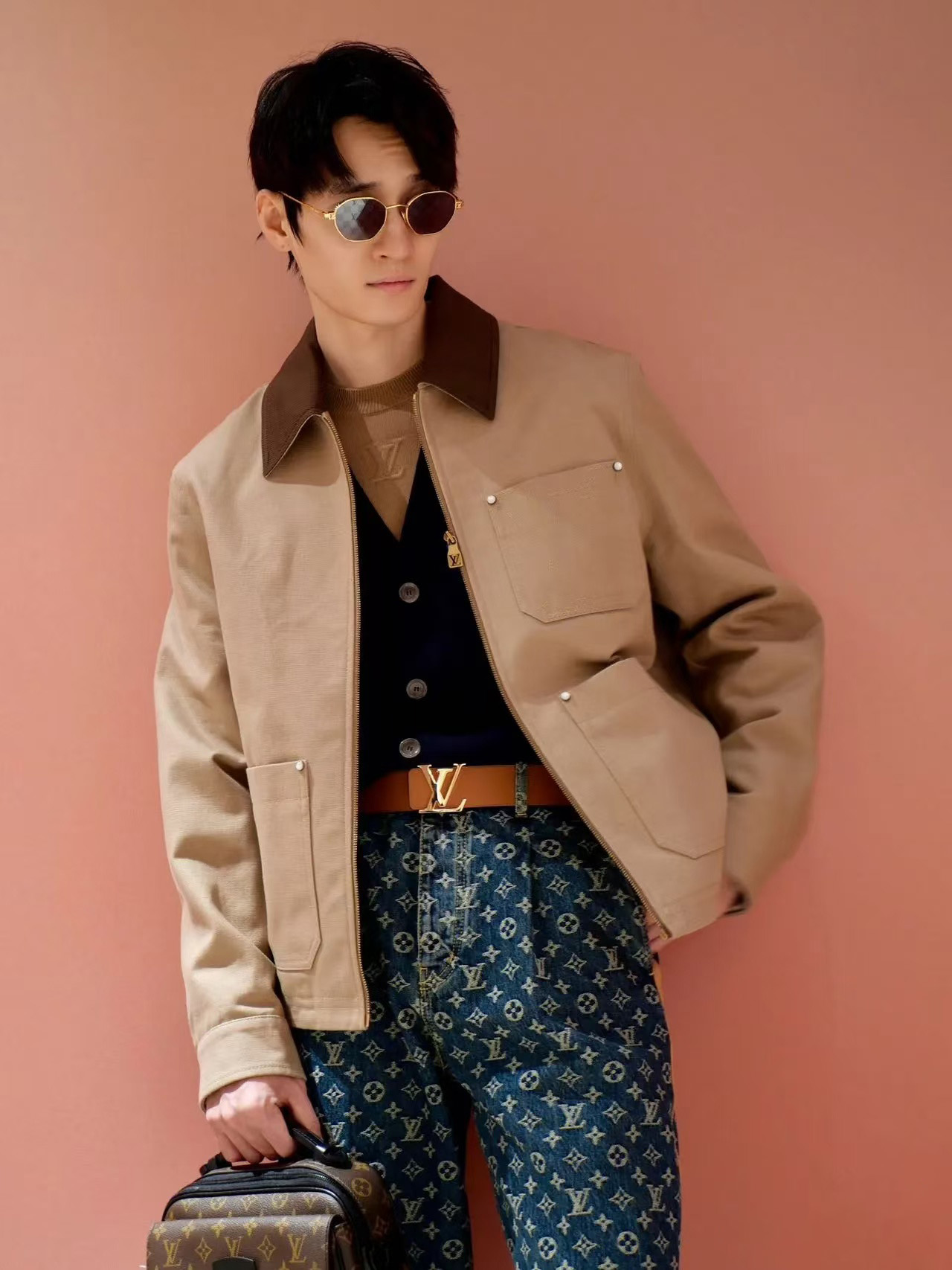 LOUIS VUITTON LV 卡其口袋棉质帆布工装束腰夹克外套 上身效果#