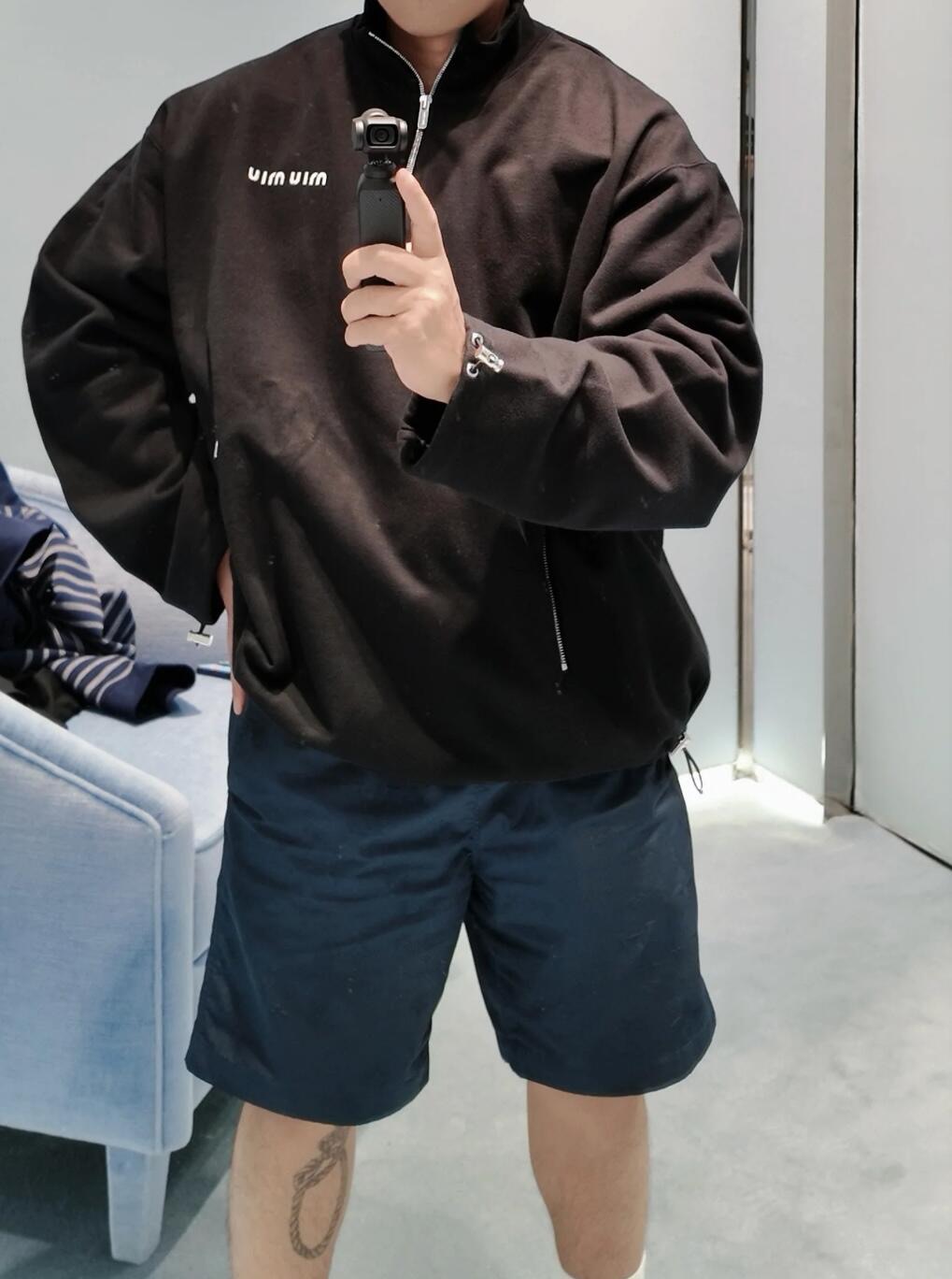 MIU MIU缪缪MM 字母抓绒半拉链羊绒高领卫衣  上身效果#