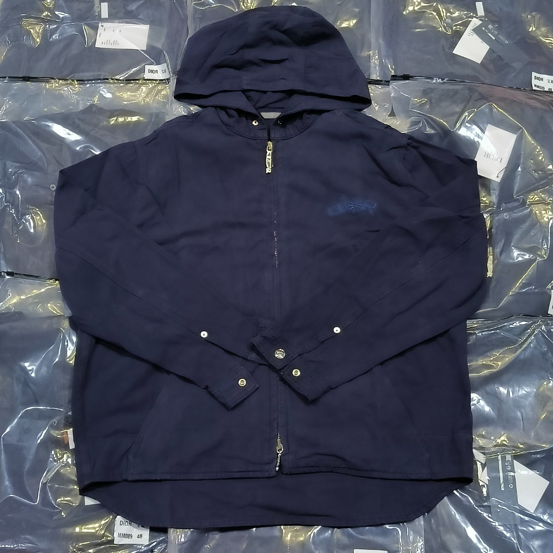 DIOR Chaqueta con capucha y cremallera bordada de marca compartida Dior CD, oferta real