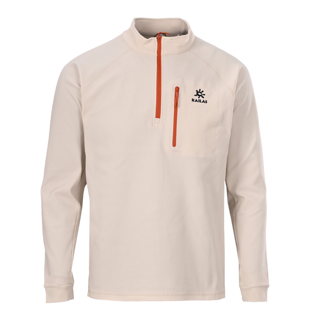 正品级 KAILAS/凯乐石 华夫格半拉链长袖卫衣 轻户外200g华夫格半拉链长袖 超高性价比 面料 轻薄仿棉感高回弹 高密度 保暖有型 触感棉柔 透气吸湿速干 贴身亲肤舒适 华夫格肌理感很强 高级耐看 设计卖点 插肩袖的落肩设计 不挑肩型 胸前一个拉链压胶真口袋 无针线 一片式简约高级 半拉链开衫 可两种穿搭风格 穿脱方便 实用性高 机洗久洗不变形 久穿不起球 一件可穿春秋冬三个季节 都市通勤 轻户外休闲系列闭眼入 超级自留最大可穿210斤