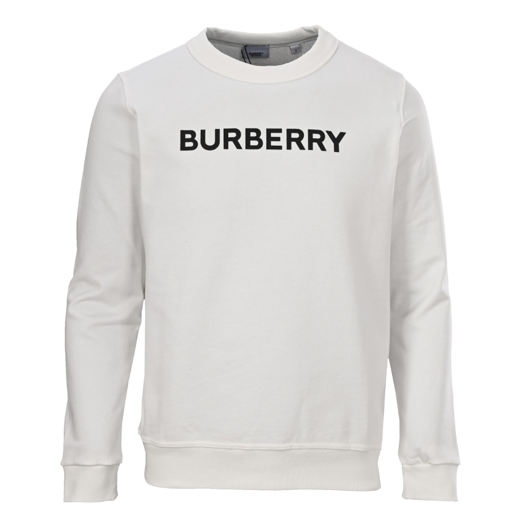 正品级💰330 BURBERRY/巴宝莉BBR 经典发泡字母印花圆领卫衣 最新配色的王牌BBR，经典中的圣经，短袖卫衣同步来袭~~可男可女的经典款，基础百搭不失时尚魅力 绝对是今夏的爆款，年度最强卫衣之一！客供定织高克重进口纯棉毛圈制作，100%全棉 质感炸裂！着身舒适透气，因为面料克重高， 密织度高 整件衣身非常的瓷实，有厚感，垂坠感出众 自然造就出不一样的挺括感，上身超显型！胸前简约的字母logo徽标设计，极简出众 当你看惯了各种各样的BBR后，还是这款最经典 真的百看不腻味，越穿越想穿！磨砂质感的印花细节，饱满立体，比起胶印logo印花 档次感真的不是一个级别的，质感拉满！版型依然是你们最爱的宽松OS版型裁剪 上身时尚得体，俐落大气 凹起造型来，气质秒杀一切T恤单品！ Size:S-XL