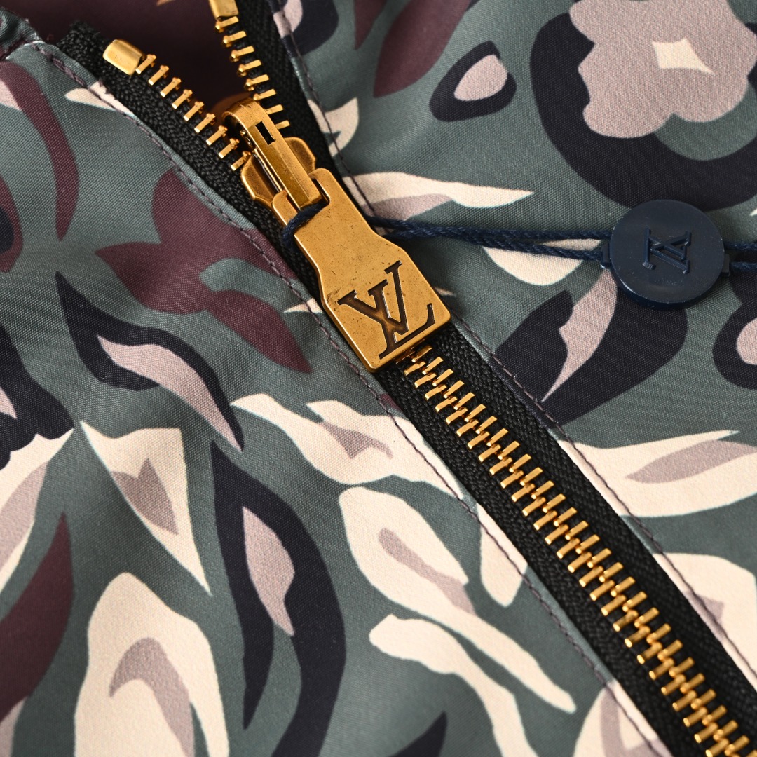 Louis Vuitton LOUIS VUITTON LV X NIGO 联名款 迷彩双面连帽外套