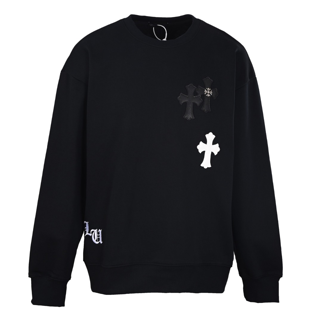 正品级💰350
CHROME HEARTS克罗心CH 皮标十字架圆领卫衣
· 采用480克纯棉双纱鱼鳞毛圈面料  
· 面部无尘烧毛工艺 底部吸毛 环保活性染 
· 进口田岛机器刺绣贴布皮革十字架
· 进口田岛机器刺绣logo字母
· 手缝五金克罗心
· 双针车线跨缝工艺
· 原版主唛水洗吊牌防潮纸包装
   颜色：白色/黑色
Size: S-XL