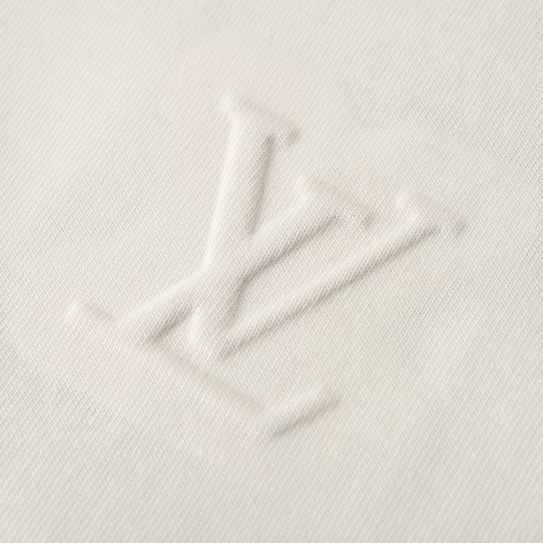 Louis Vuitton LOUIS VUITTON LV 三色浮雕标识短袖T恤