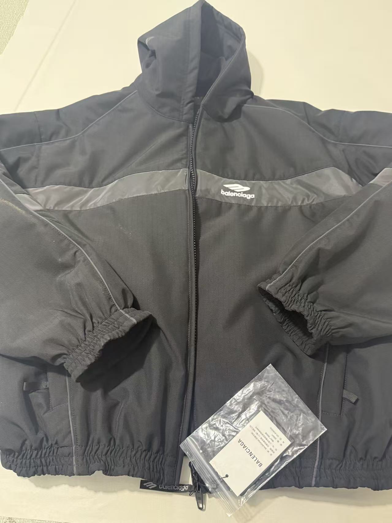 _dmS9sjlhZVQY1tVHptQuqcoCOMAl58kjXRXFx5A