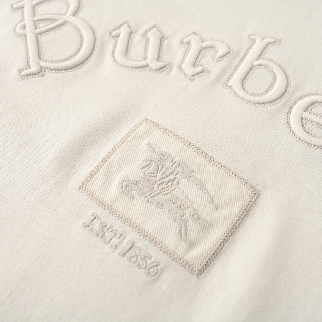 Burberry BURBERRY巴宝莉BBR 哥特体刺绣短袖T恤