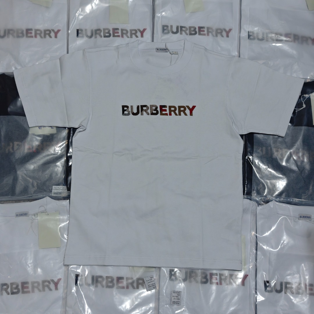 Burberry T-Shirt 13716