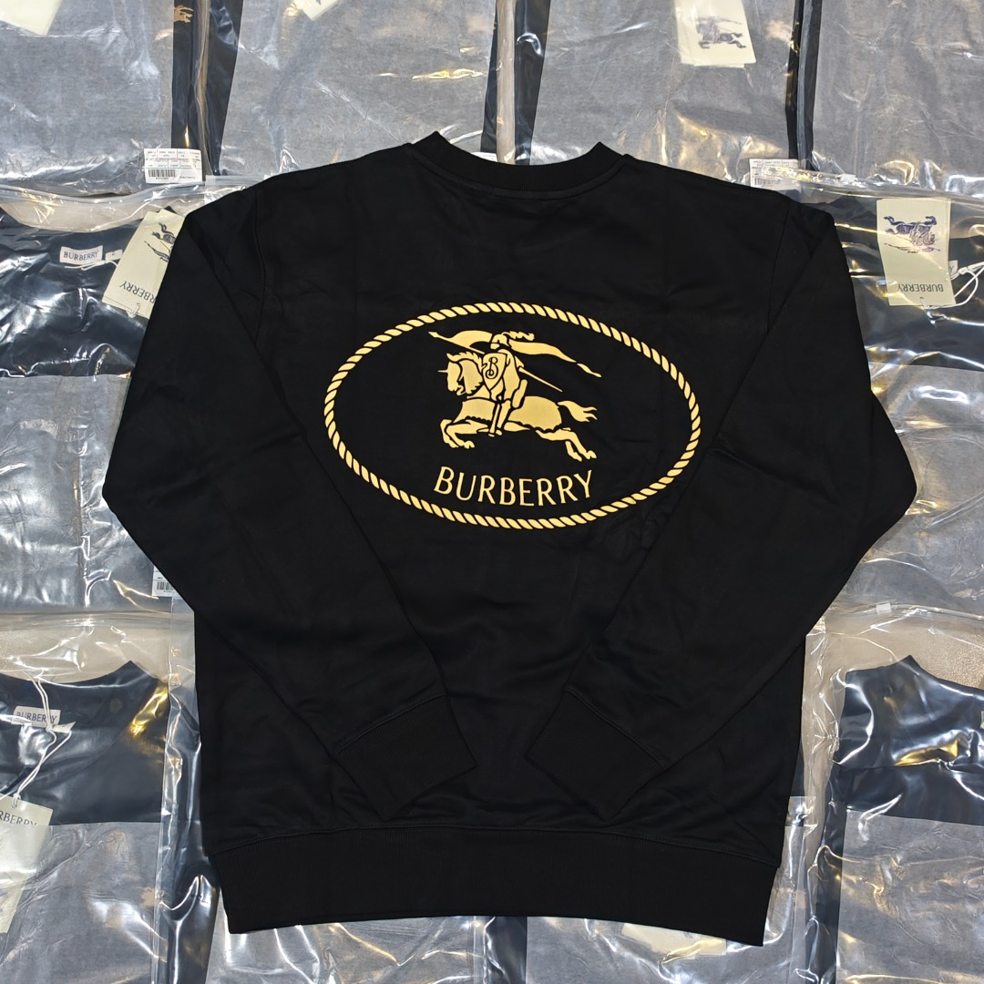 BURBERRY Sudadera con cuello redondo y estampado de caballero redondo en la espalda Burberry BBR, tiro real