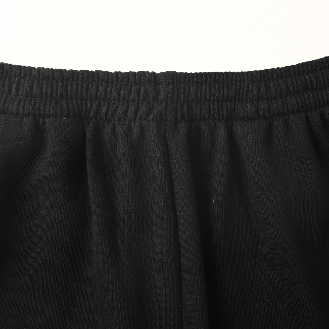 Balenciaga BALENCIAGA巴黎世家BLCG BACK两色字母绣短裤