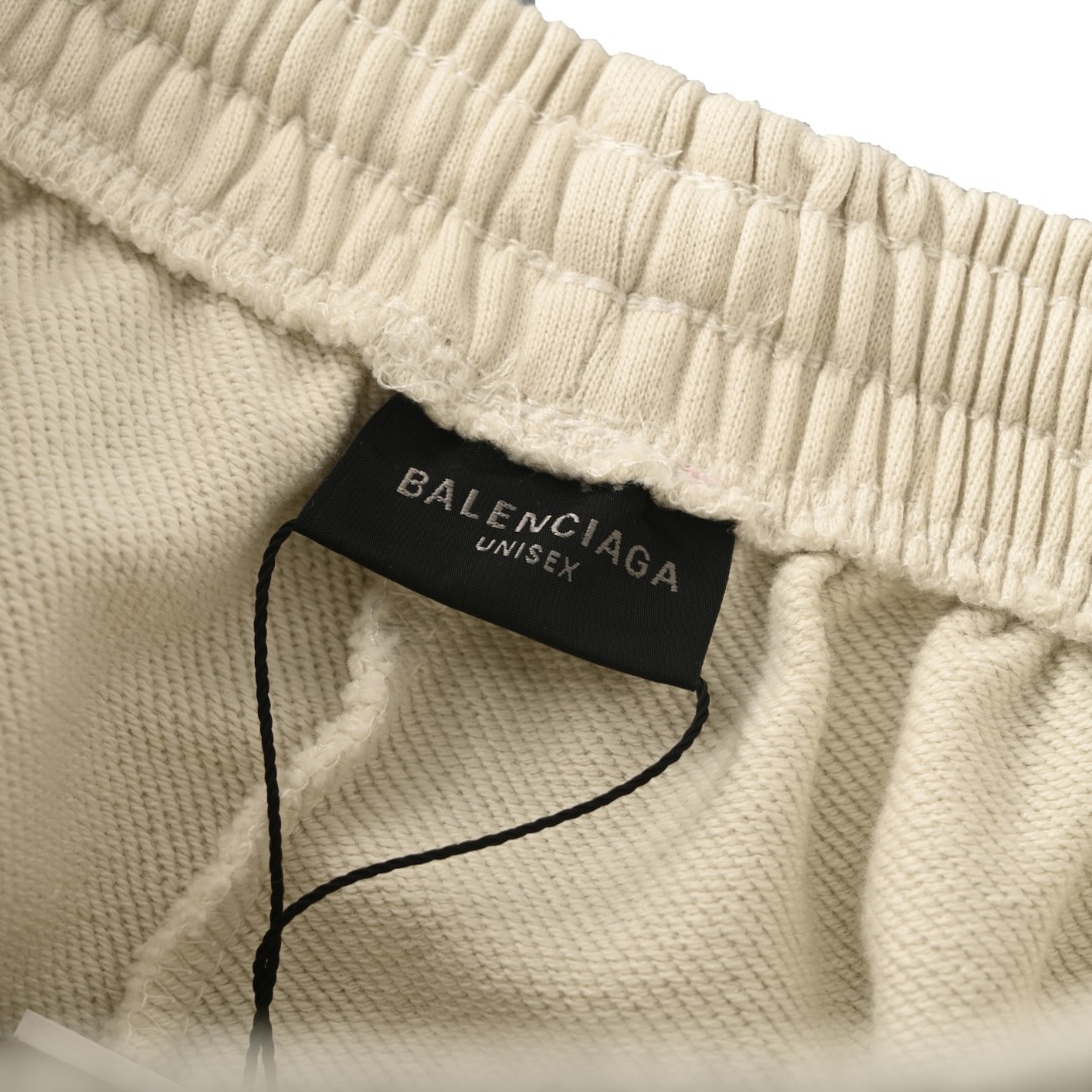 Balenciaga BALENCIAGA巴黎世家BLCG BACK两色字母绣短裤