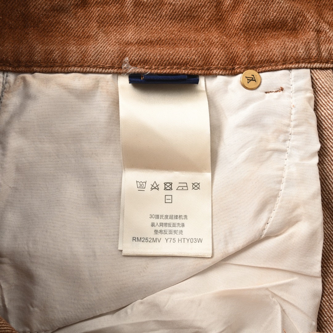 Louis Vuitton LOUIS VUITTON LV 后腰皮标水洗阔腿牛仔短裤