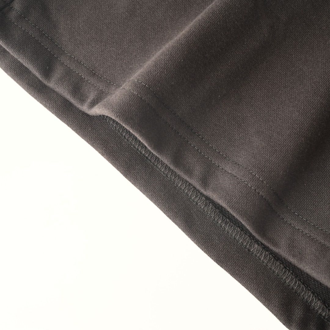 Balenciaga BALENCIAGA巴黎世家BLCG 圆环刺绣斜口袋短裤