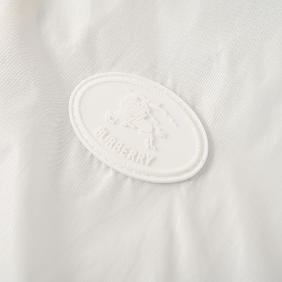 Burberry BURBERRY巴宝莉BBR 格纹门襟尼龙连帽夹克外套