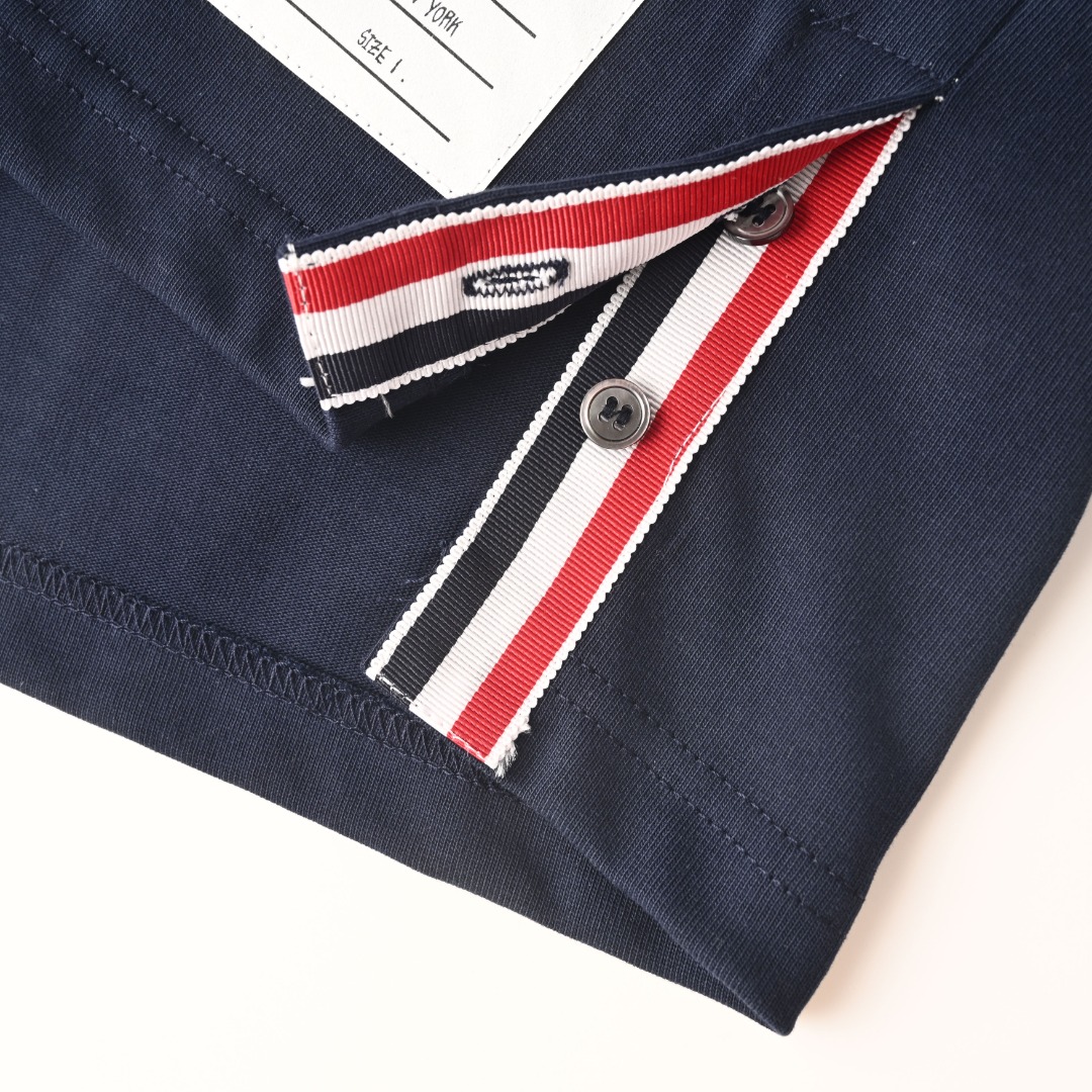 Thom Browne THOM BROWNE TB 后背织带短袖T恤