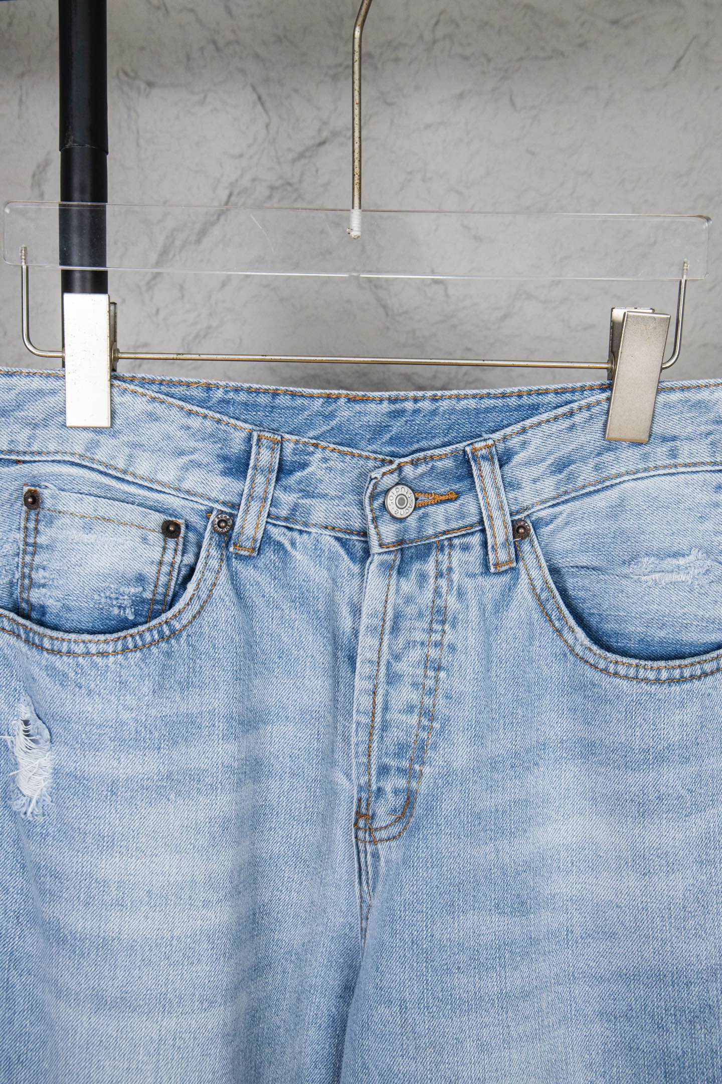 Acne Studios Jeans Rectos Anchos Azul Claro para Hombre y Mujer 4 i1745595692136 2514 0 2