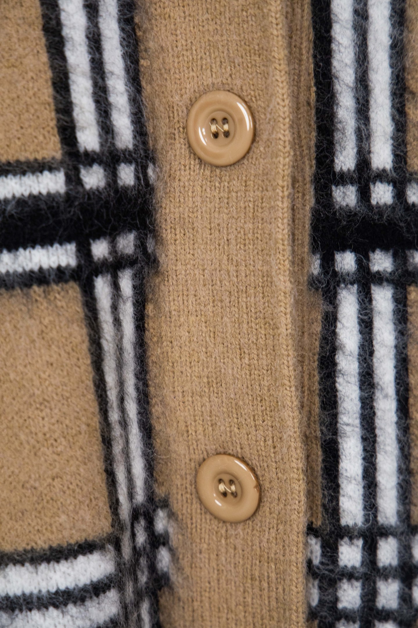 Burberry/巴宝莉 25ss格纹皮牌口袋针织开衫毛衣外套-Chinese UA Cheap High Quatity Brand Clothes Bags handbags Sneakers wholesale wholesaler seller from China Factory suppliers Fashion Clothing Shoes best Quality Beautiful Price Burberry/巴宝莉 25ss格纹皮牌口袋针织开衫毛衣外套