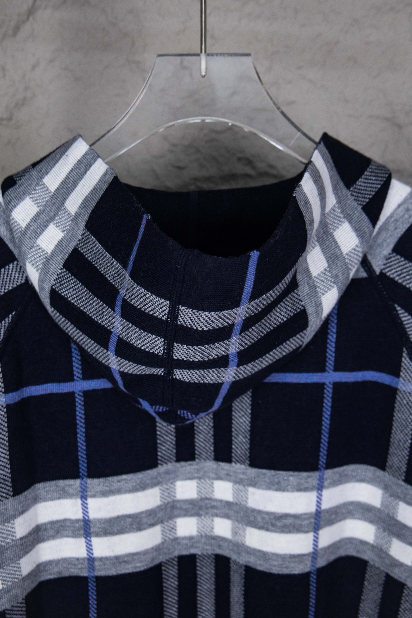 Cárdigan Burberry de Lana con Estampado de Cuadros y Cremallera Frontal 9 i1754496157882 6646 0 7