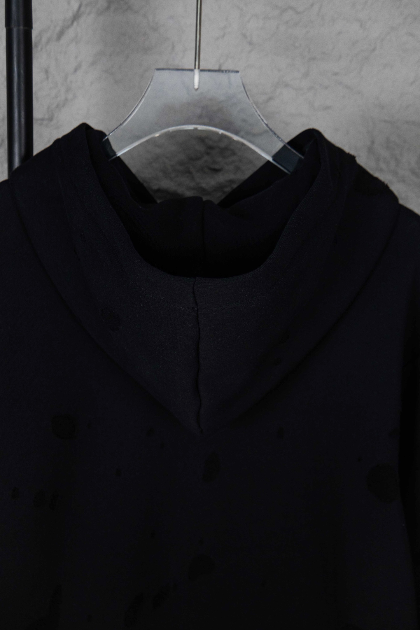 GIVENCHY/纪梵希 25ss gvc烧花字母印花大破洞连帽卫衣 蓝 白黑 黑