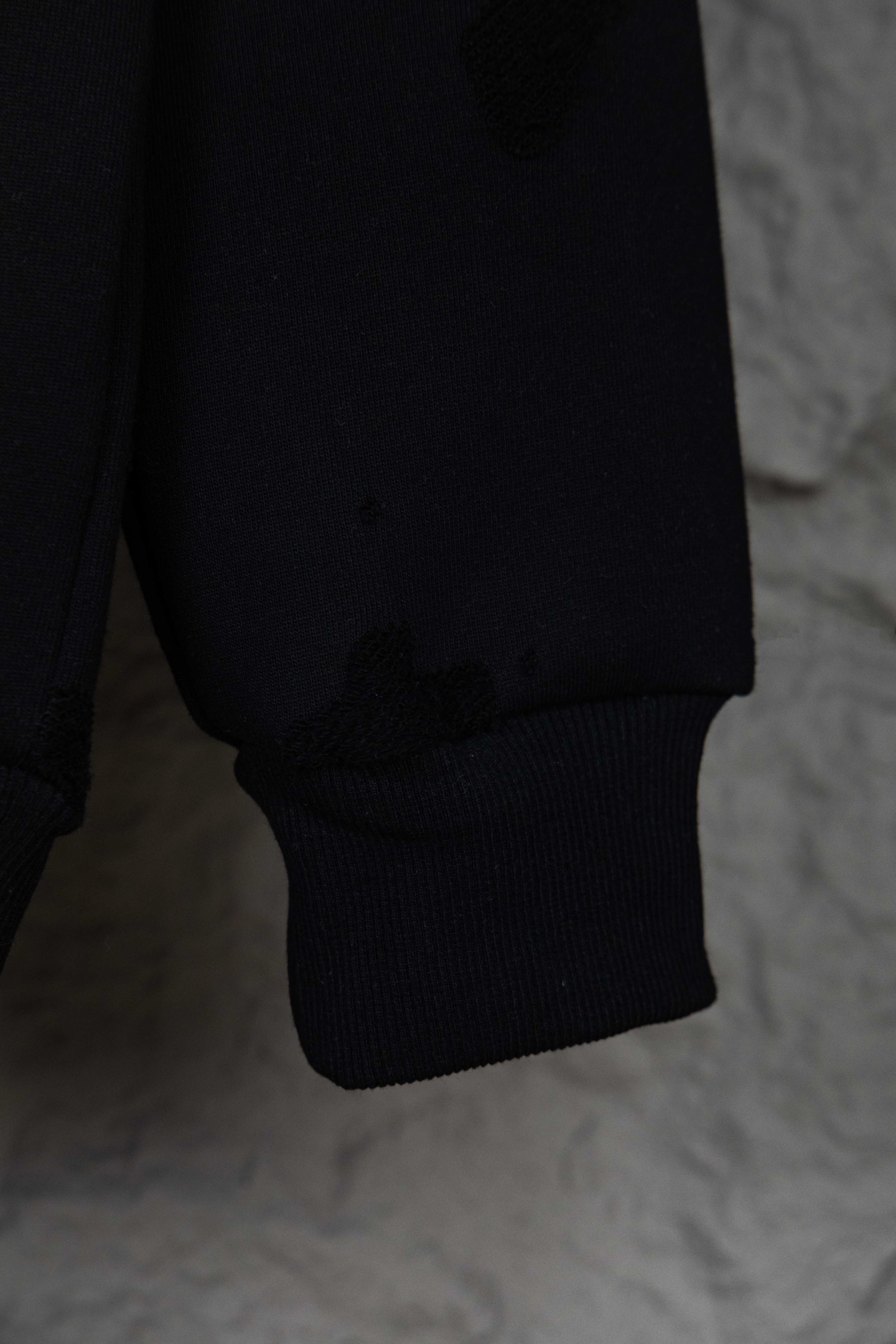 GIVENCHY/纪梵希 25ss gvc烧花字母印花大破洞连帽卫衣 蓝 白黑 黑