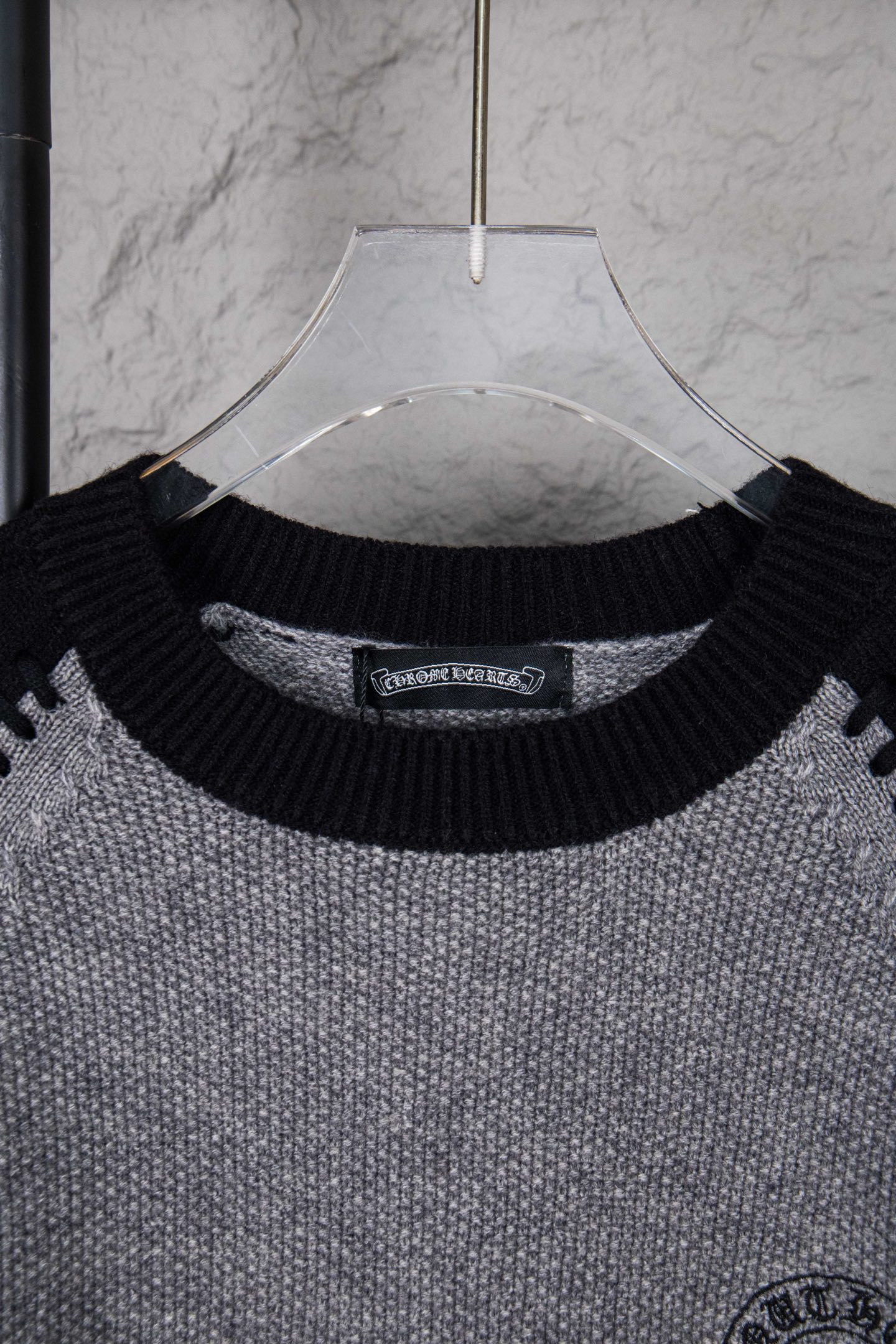 Chrome Hearts/克罗心25ss马蹄十字架刺绣插肩毛衣黑灰色